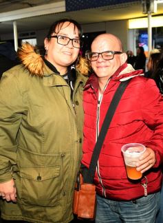 Foto de la galería: La tercera Festreaming en calle Colón con temática mundialista y solidaria