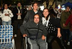 Foto de la galería: La tercera Festreaming en calle Colón con temática mundialista y solidaria