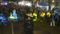 Foto de la galería: La tercera Festreaming en calle Colón con temática mundialista y solidaria
