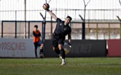 Foto de la galería: Mitre se mantiene líder en su zona después del 0-0 ante Juventud Antoniana de Salta