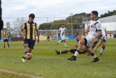 Foto de la galería: Mitre se mantiene líder en su zona después del 0-0 ante Juventud Antoniana de Salta