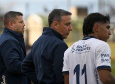 Foto de la galería: Mitre se mantiene líder en su zona después del 0-0 ante Juventud Antoniana de Salta