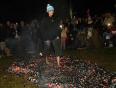 Foto de la galería: Noche de San Juan: multitudinaria muestra de fe y tradición 