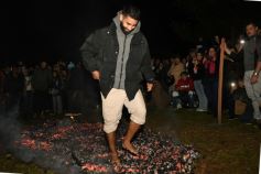 Foto de la galería: Noche de San Juan: multitudinaria muestra de fe y tradición 