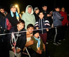 Foto de la galería: Noche de San Juan: multitudinaria muestra de fe y tradición 