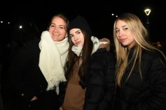 Foto de la galería: Noche de San Juan: multitudinaria muestra de fe y tradición 