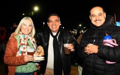 Foto de la galería: Noche de San Juan: multitudinaria muestra de fe y tradición 