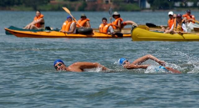 Todos al agua: invitan a clases de natación entre las actividades gratuitas en la ciudad