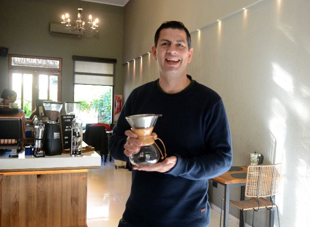 Cafetos pone punto de encuentro en la ciudad para llegar, disfrutar y volver con lo mejor del café de especialidad
