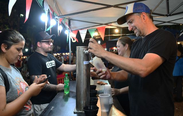 El Oktoberfest Artesanal 2025 se alista con más de 60 estilos para degustar, feria gastronómica y shows en vivo