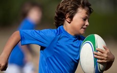 Dictan clases gratuitas de rugby en el Club Lomas