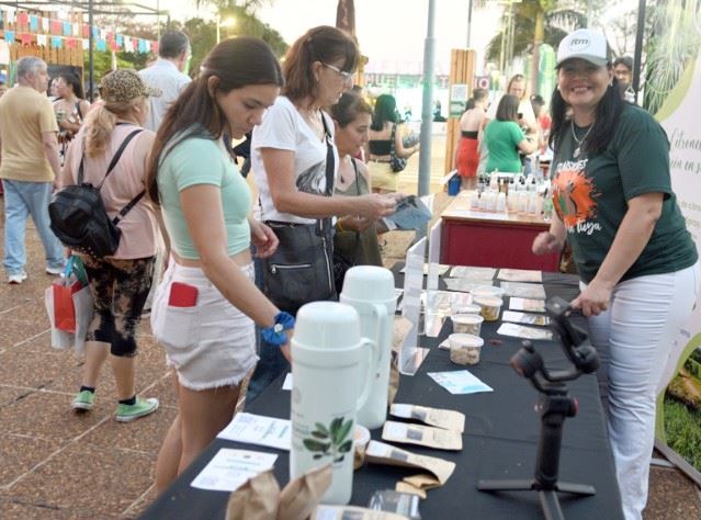 La Feria de Turismo de Misiones fue una gran vidriera en el Parque Paraguayo y tuvo una jornada exitosa