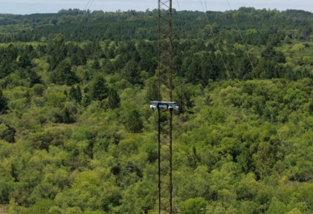 Imagen de la noticia: Misiones refuerza su esquema de prevención de incendios: alerta temprana, drones y respuesta rápida
