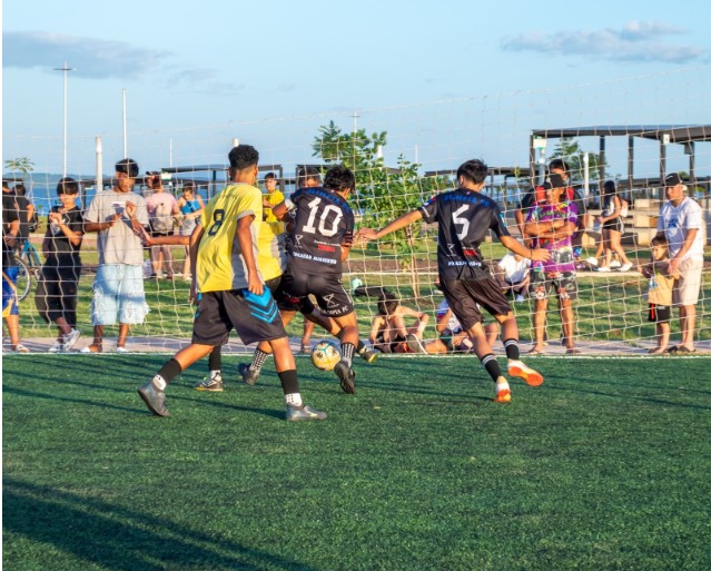 Imagen de la noticia: La Liga Municipal de Verano comenzó con 54 equipos y más de 500 chicos de distintos barrios 