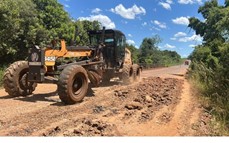 Realizan mejoras en la Ruta Provincial 1 y caminos vecinales