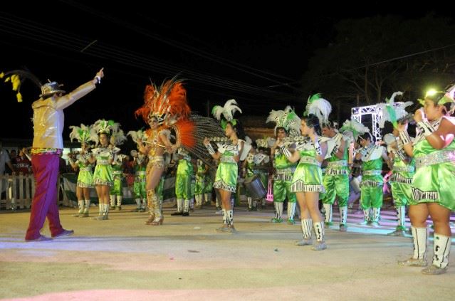 Los Carnavales Misioneros vuelven a llenar de color, música y alegría las distintas localidades de la provincia