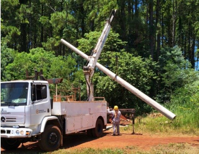 Energía de Misiones fortalece la infraestructura eléctrica con nuevas obras en Libertad y Apóstoles