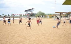Semana Santa a pleno en El Brete: playa llena, deportes y turismo
