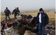 Malvinas: El regreso sanador del veterano Luis Cabral para soltar su "mochila" del pasado