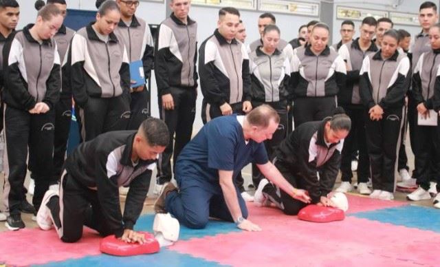 Cadetes del Servicio Penitenciario se capacitaron en una nueva jornada de RCP