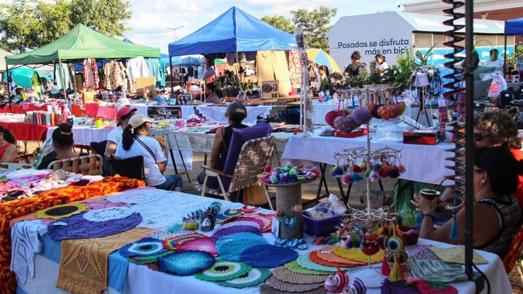 Nueva edición de la Feria "Manos Productivas" con gran participación de emprendedores