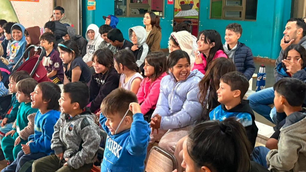 Los Hogares de Posadas e Iguazú celebraron el Mes de la Niñez con juegos, títeres y canciones