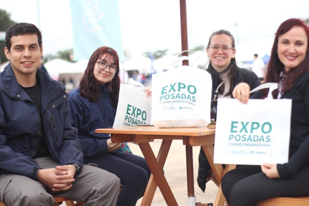Expo Posadas Ciudad Universitaria: Estudiantes buscan definir su próximo paso académico y profesional