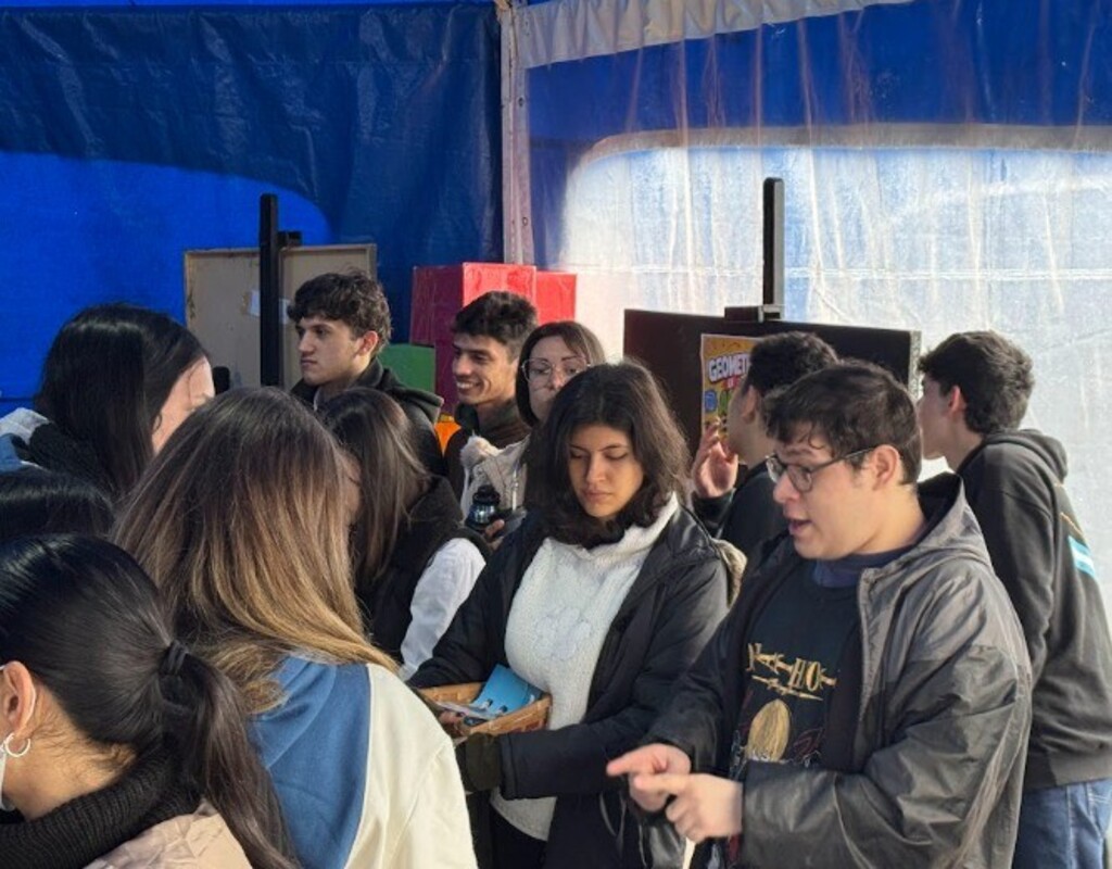 Expo Posadas Ciudad Universitaria: Estudiantes buscan definir su próximo paso académico y profesional