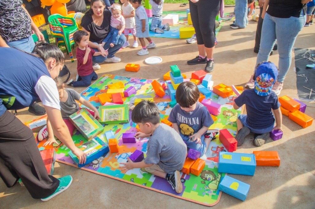 Jardines maternales celebraron el Mes de las Infancias con una jornada en el Jardín Botánico