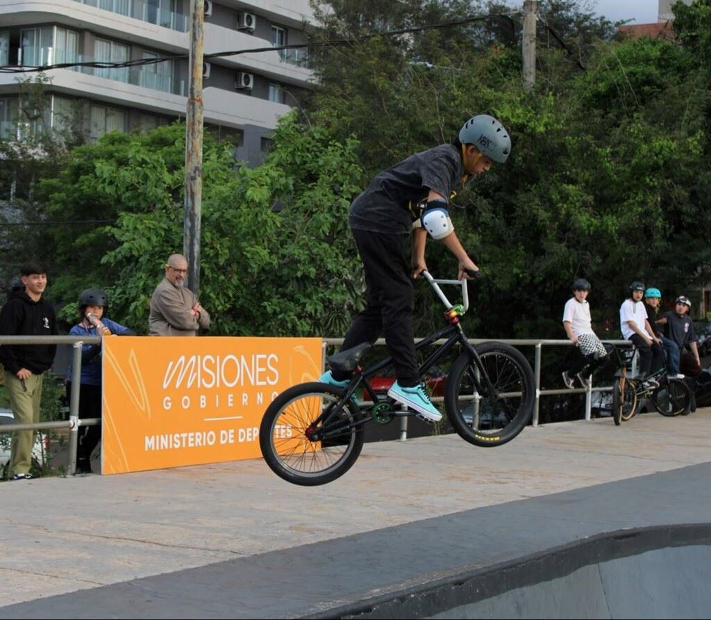 Los Deportes Urbanos clasificaron en la Costanera para los Juegos Nacionales Evita