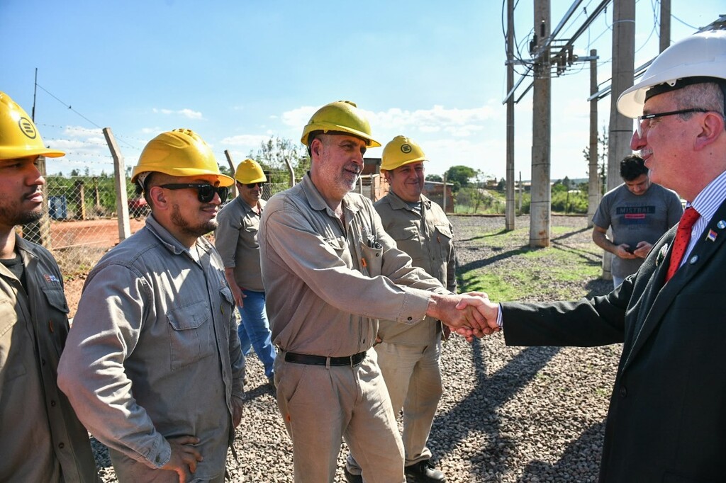 Se inauguró una nueva subestación transformadora que duplica la potencia eléctrica de Puerto Esperanza 