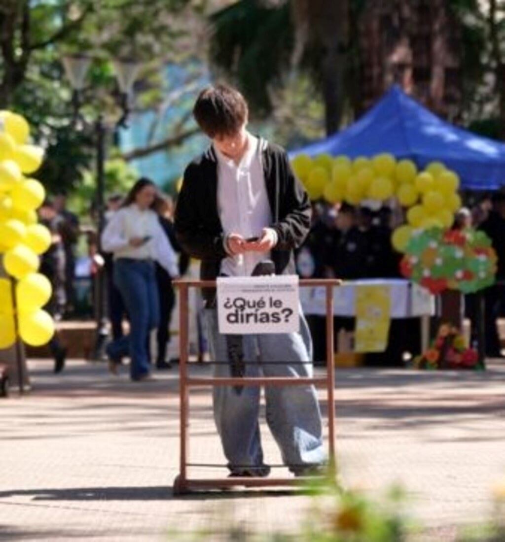 Septiembre amarillo: Las escuelas de Misiones activaron 112 veces su red de cuidado y reunieron más de 14.500 producciones