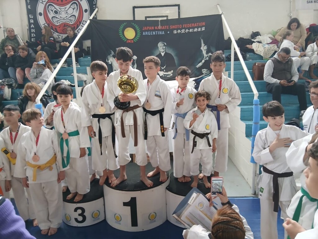 Misiones brilló en el Torneo Nacional de Karate JKS realizado en Buenos Aires 
