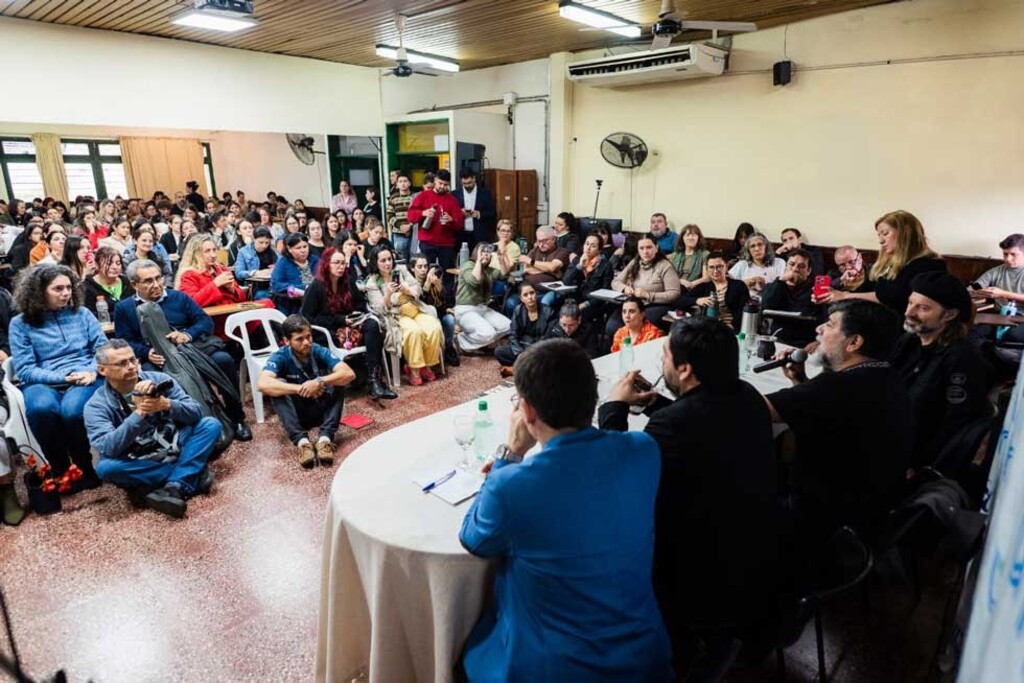 Clase abierta con el Chango Spasiuk: Territorio, identidad y el relato de lo propio