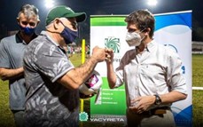 La EBY hizo entrega de elementos deportivos al Club El Timbó de Jardín América