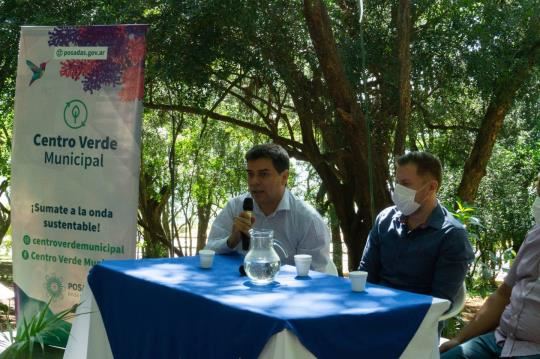 Se lanzó el Programa "Posadas se planta" promoviendo el arbolado urbano participativo