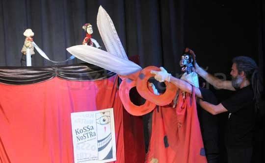 Kossa Nostra vuelve a escena con el Festival de Titeres "Kruvikas" en Posadas