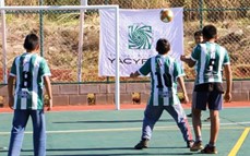 Obras en Misiones: renovaron un playón deportivo en Roca con aportes de la EBY