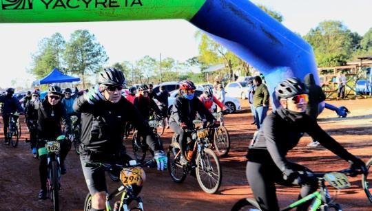 Yacyretá acompañó la segunda edición de Cicloturismo en San Pedro