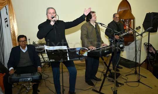 Fiesta Retro: la Capilla San Rafael prepara una nueva cena show solidaria en Posadas