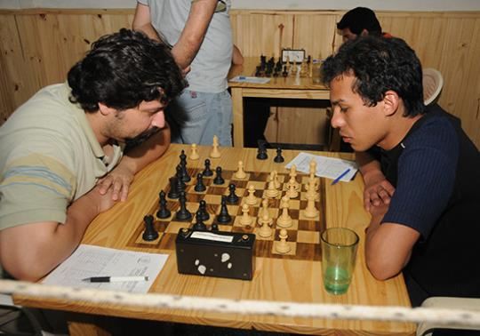 Con el ajedrez a la cabeza: Posadas recibe tres dias de competencia regional